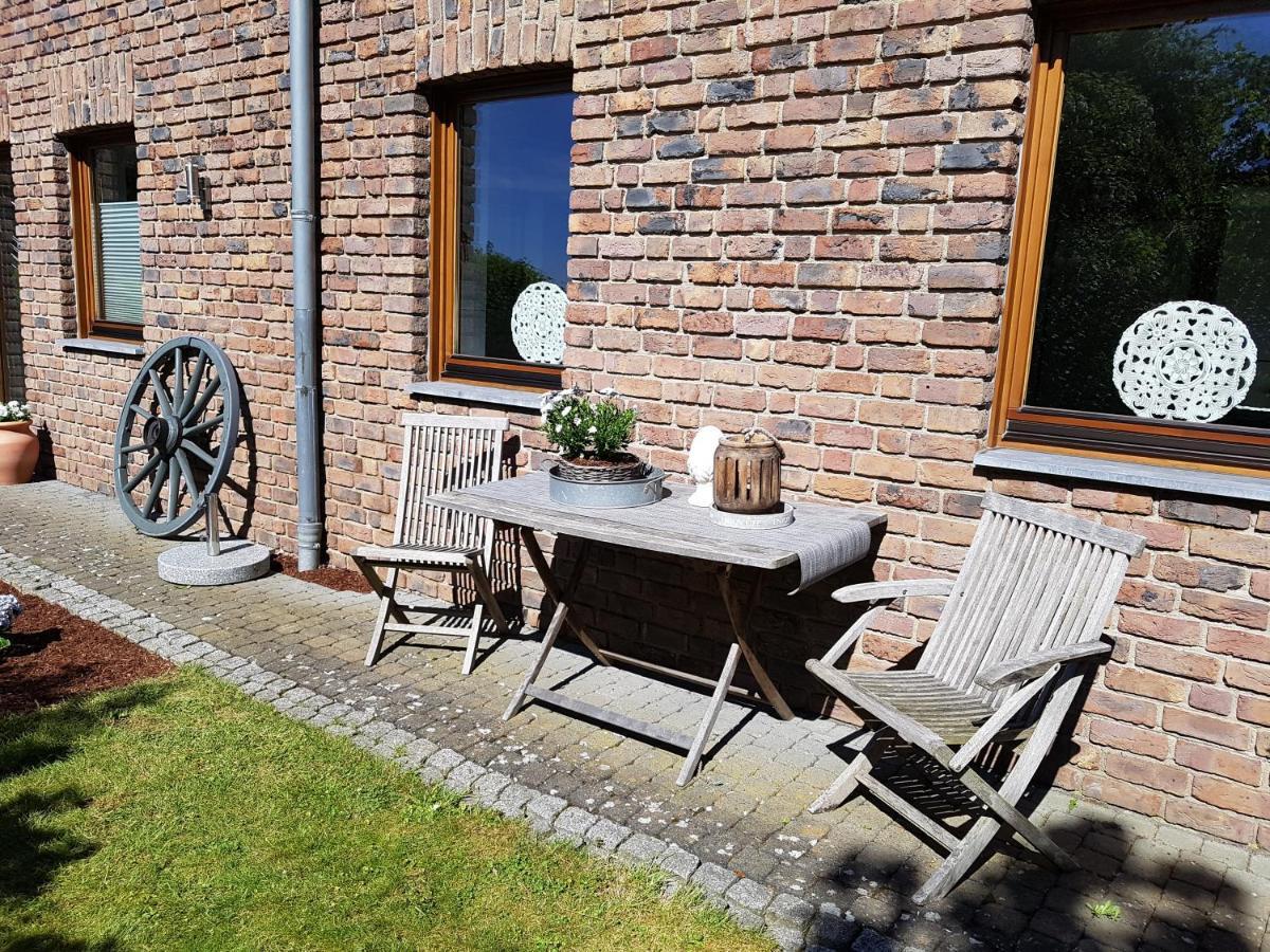 Garden & Hill Ferienwohnung Limburg Simmerath Exteriör bild